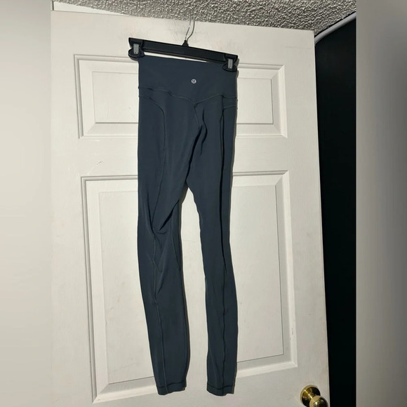 Lululemon Pushing Limits 7/8 Tight (Nulu 25") - Picture 3 of 5